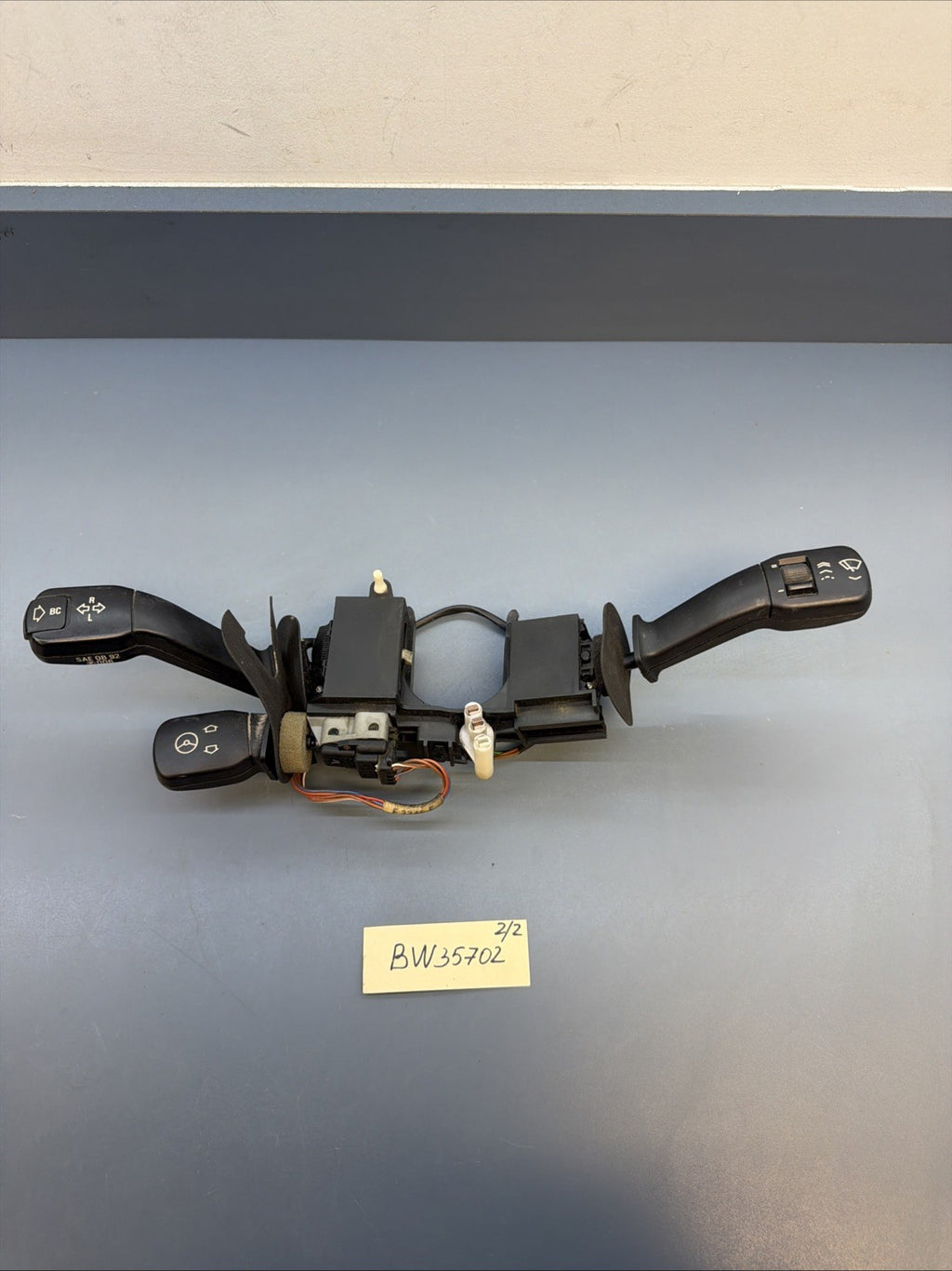 1997-2000 BMW 528I TURNSIGNAL WINDSHIELD WIPER CRUISE CONTROL SWITCH OEM 8352013