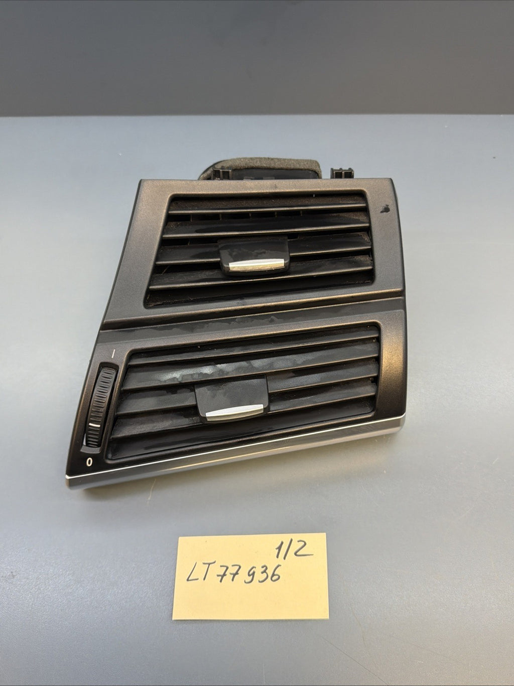 07-13 BMW E70 X5 Front Dashboard Air Vent Grille Right Passenger 7161804 OEM