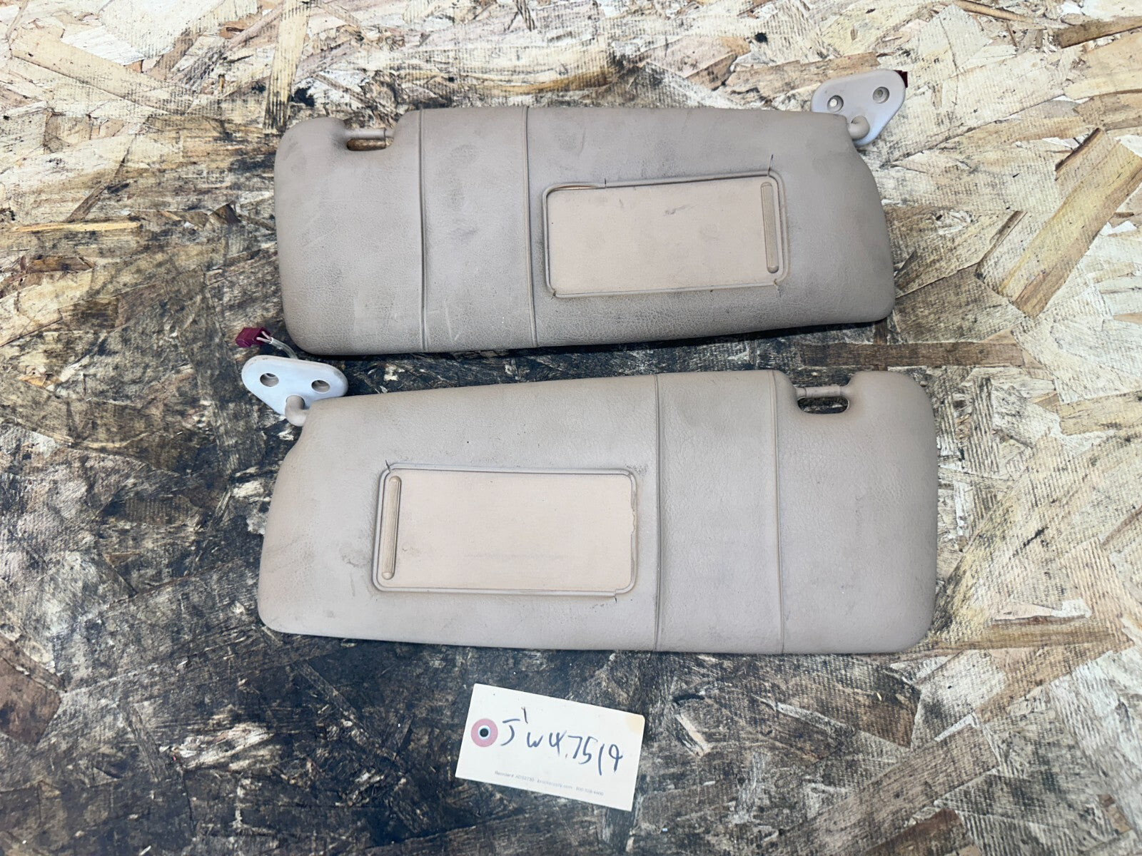 BMW 1999-2006 E46 BEIGE/TAN SUN VISOR SET 2PC OEM 8215543+8215542