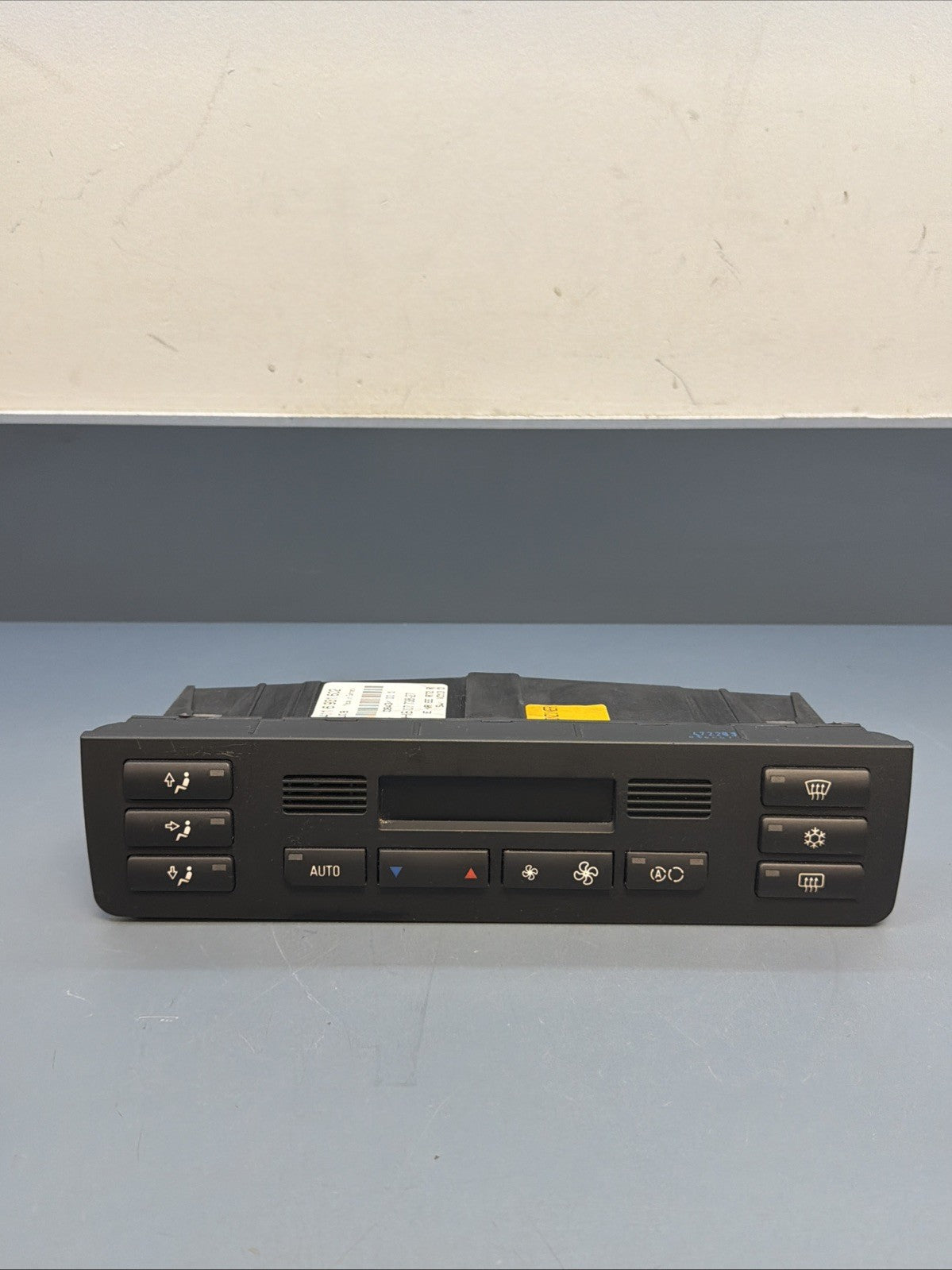 99-06 BMW 323 325 328 330 E46 Digital Climate Control Heater Controls 6931602