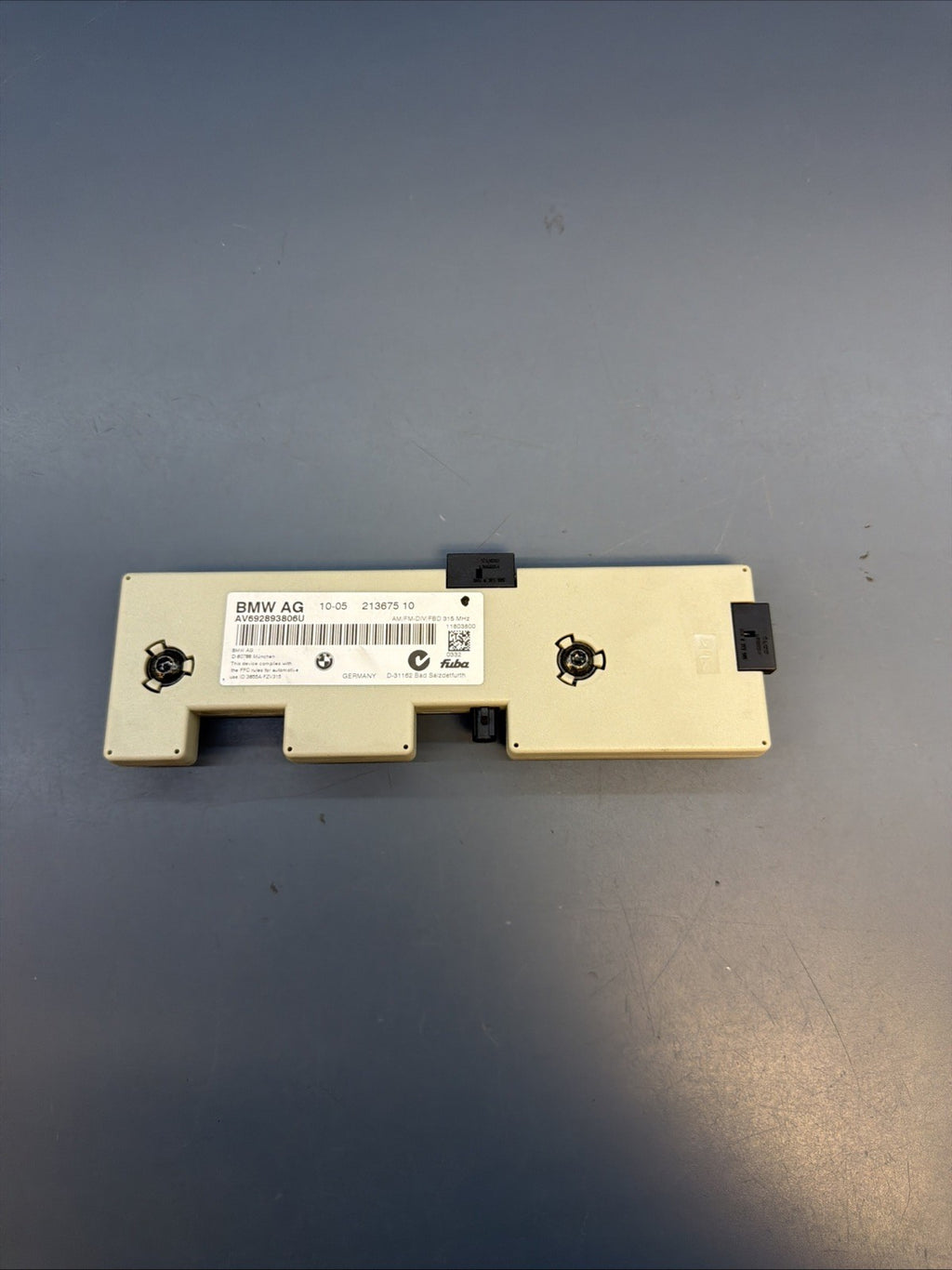 06-13 BMW M3 E90 SEDAN 3 SERIES ANTENNA RECEIVER BOOSTER AMPLIFIER 9131369