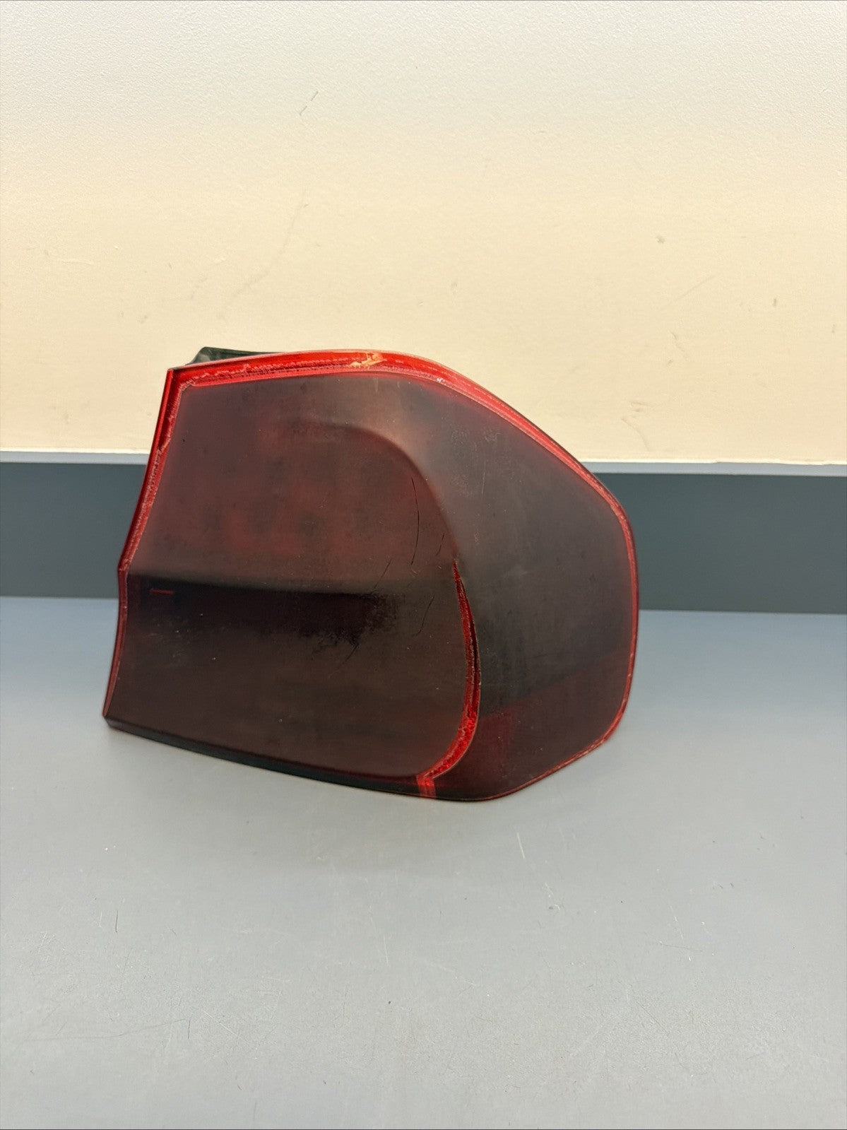 09-11 BMW E90 335i 328i Rear Right Passenger Side Outer Tail Light 4871736 TINT