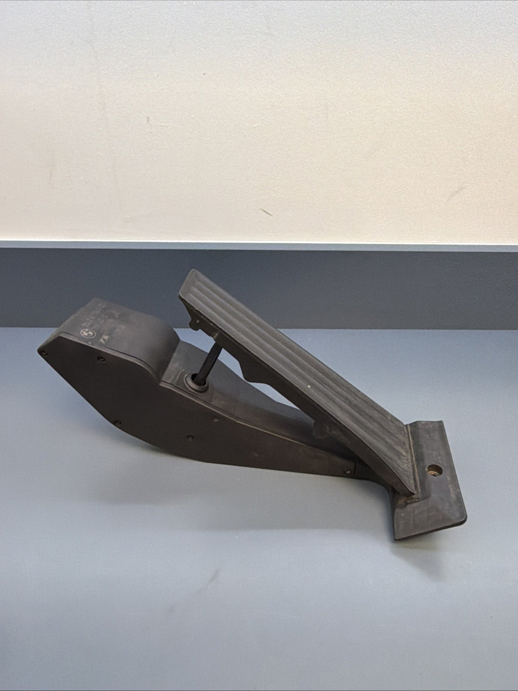 BMW E60 E90 E92 F06 F10 F12 E70 Gas Accelerator Foot Pedal Sensor 6772645 OEM