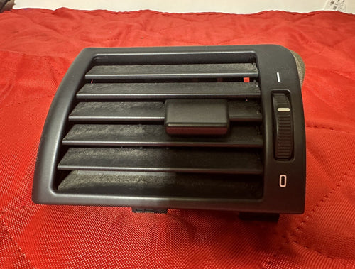 00-06 BMW 3-SERIES FRONT LEFT SIDE DASH FRESH GRILLE AIR VENT PANEL OEM 8361897