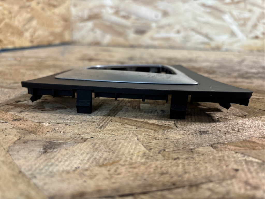 USED OEM BMW OEM Cover gear selector switch 3' F30 9258318 008087