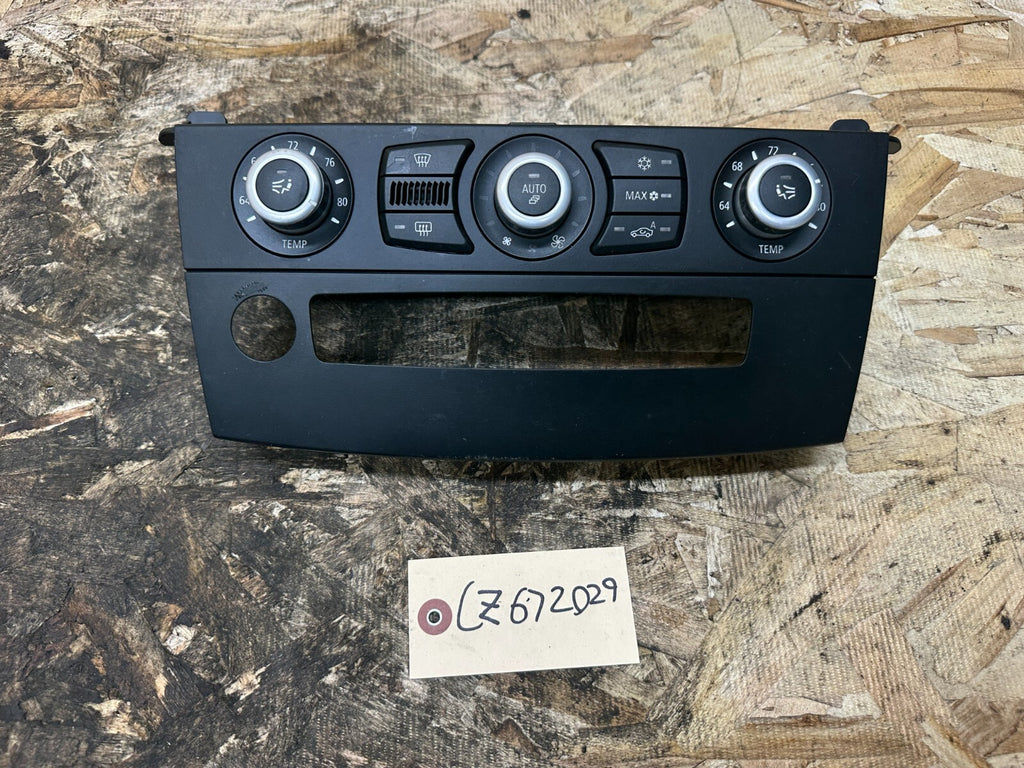 BMW 08-10 E60/E61 CENTER CONSOLE CLIMATE CONTROL PANEL BLACK TRIM OEM 6976361