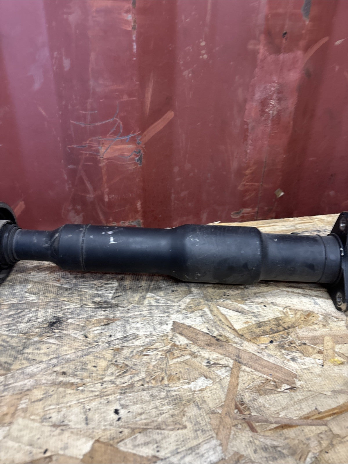 OEM Rear Drive Shaft Prop Drive Shaft For BMW 3 SERIES E90 2610 7573482 AWD