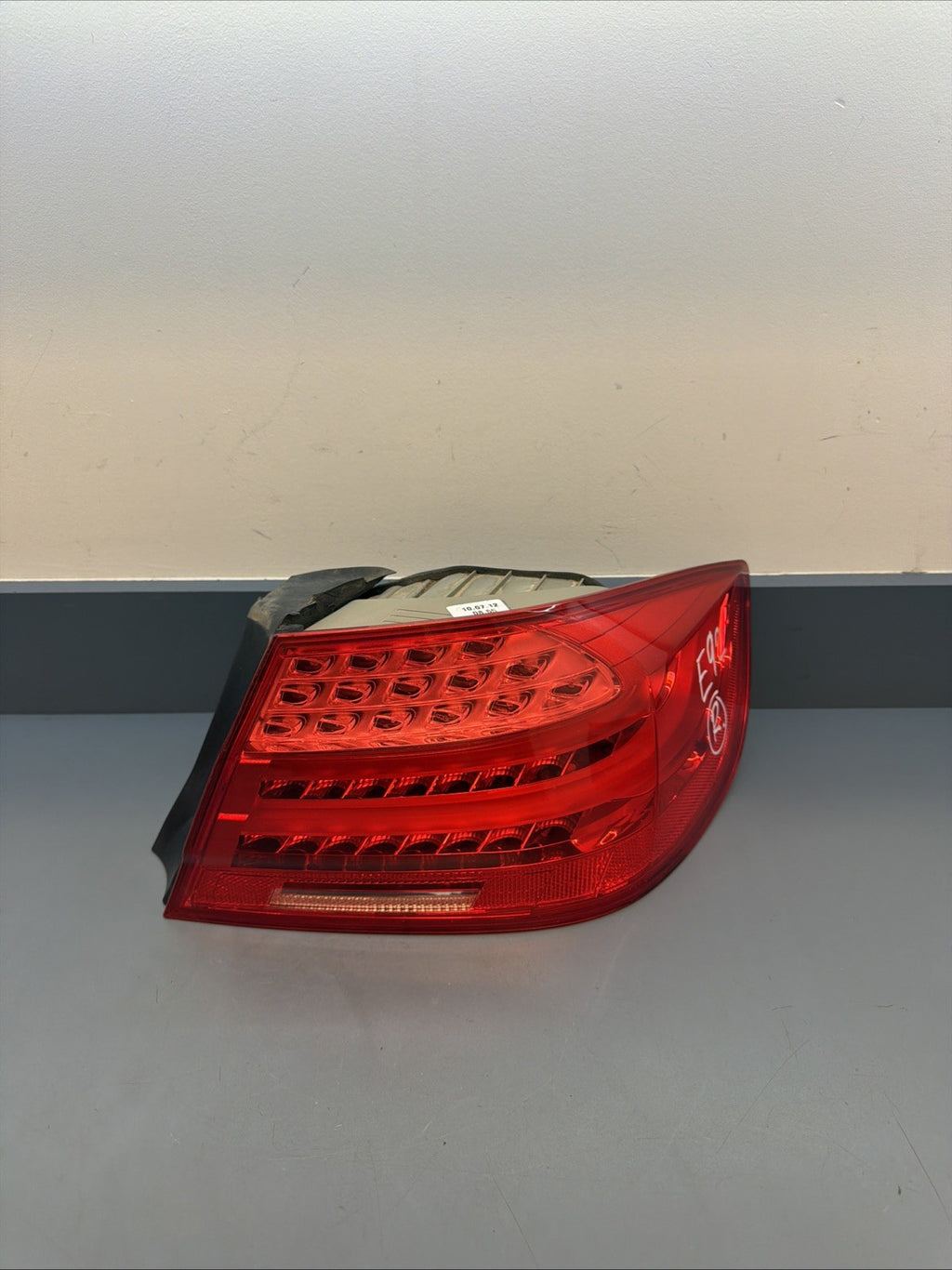 11-13 BMW E92 328i 335i Rear Right Outer Taillight Tail Light Lamp OEM 7251960