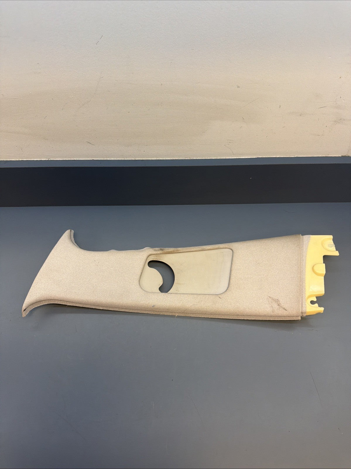 97-03 BMW E39 5 Series Center Left Diver Side Upper B Pillar Trim Grey 8172419