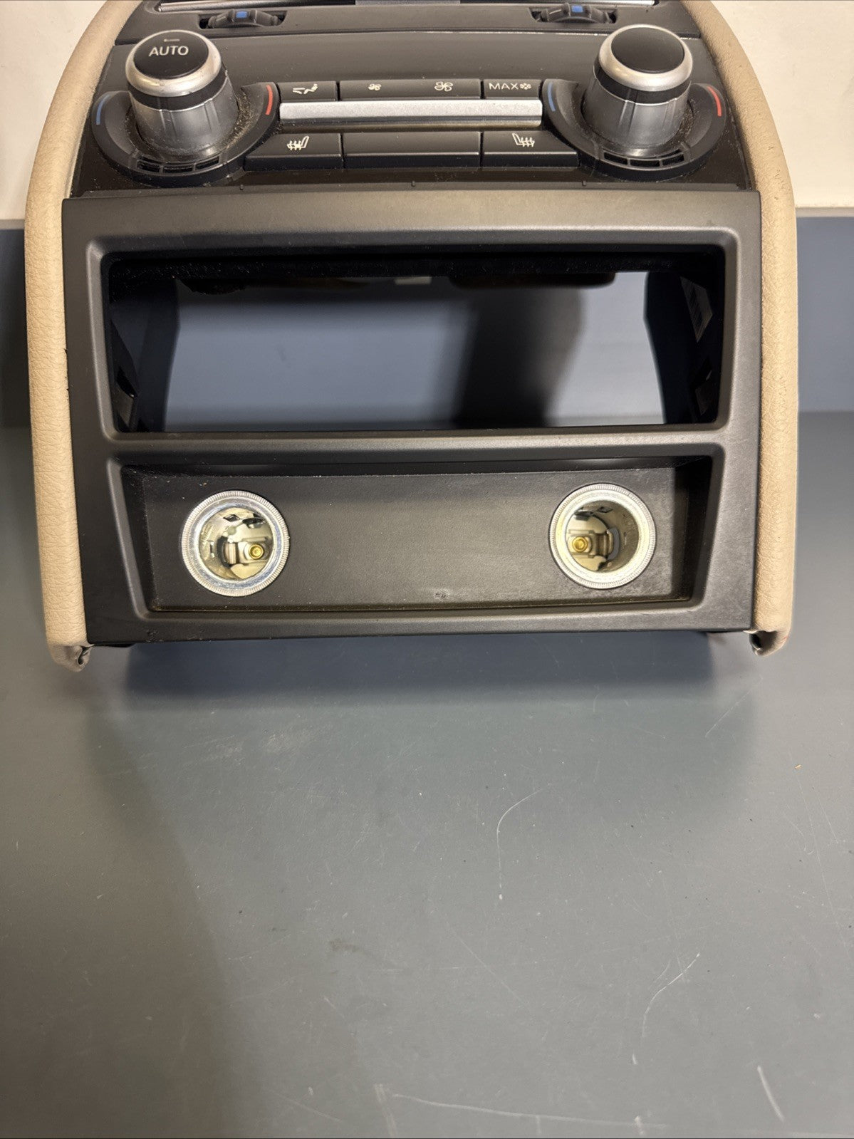 BMW F01 F02 750Li 750i 740Li 740i 760Li B7 750Lix 750 AC heater climate control