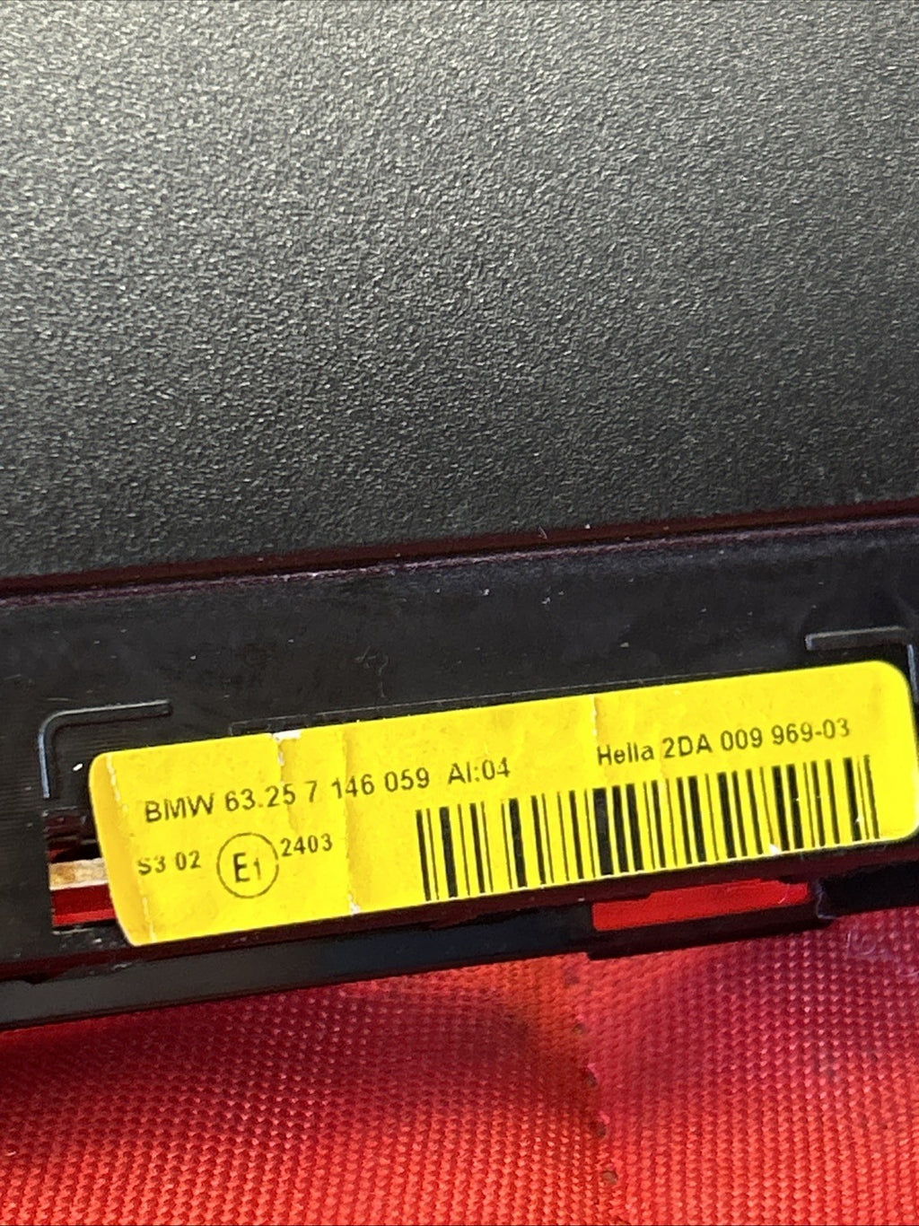 06-11 BMW E90 E92 328I 330I 335I M3 THIRD BRAKE STOP LIGHT LAMP 7146059