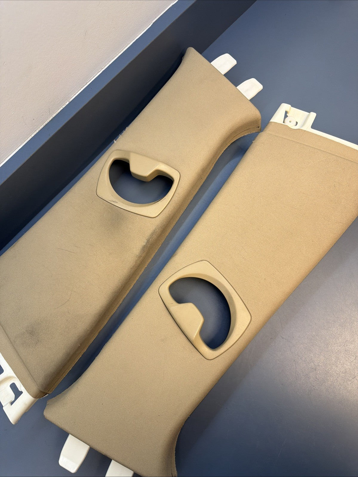 07-11 BMW 335i 328i E91 Left & Right Upper Door Seatbelt B Pillar set 7058335/36