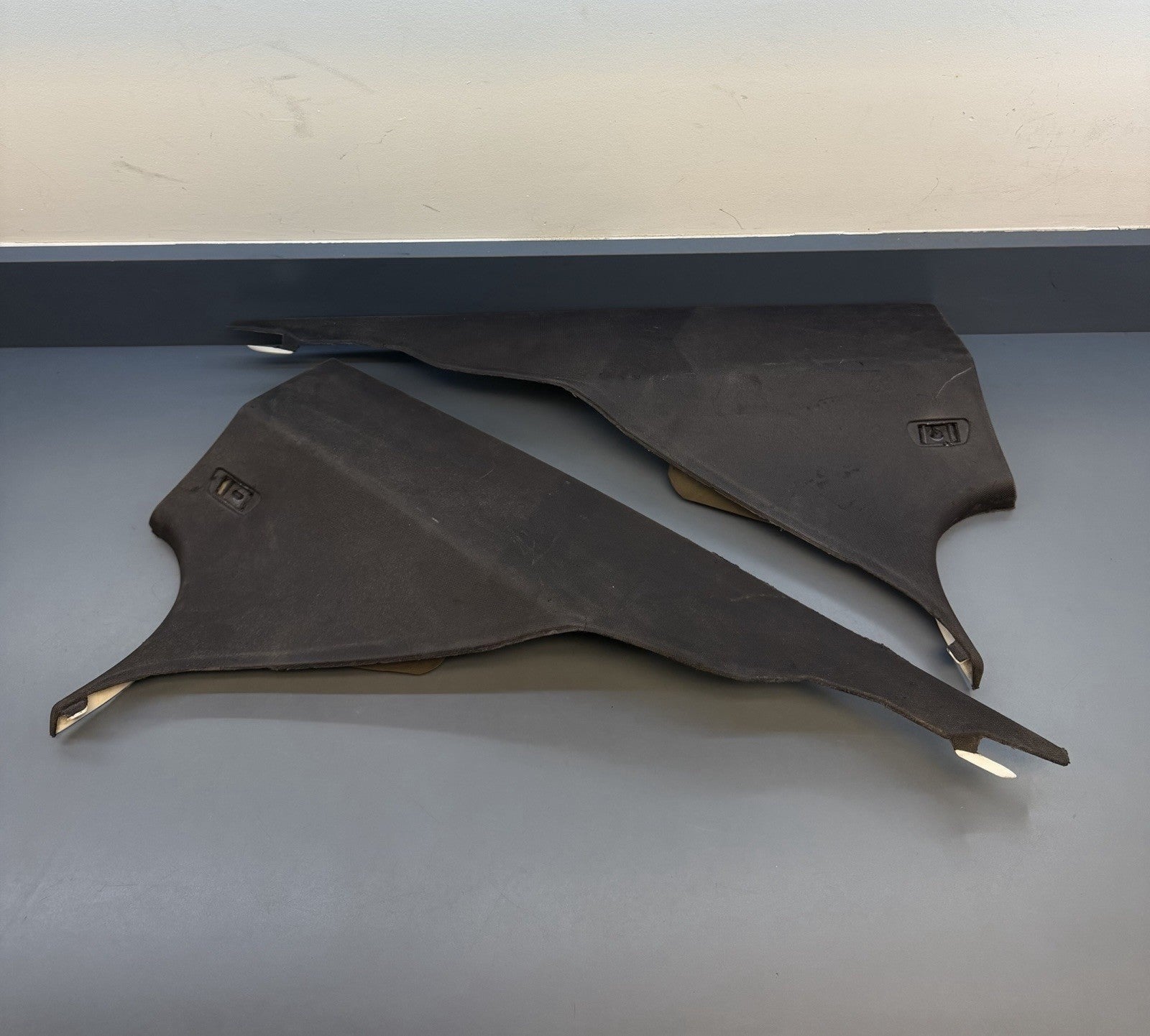 09-15 BMW 750Li F02 REAR RIGHT & LEFT C PILLAR TRIM COVER PANEL OEM 9114148/47