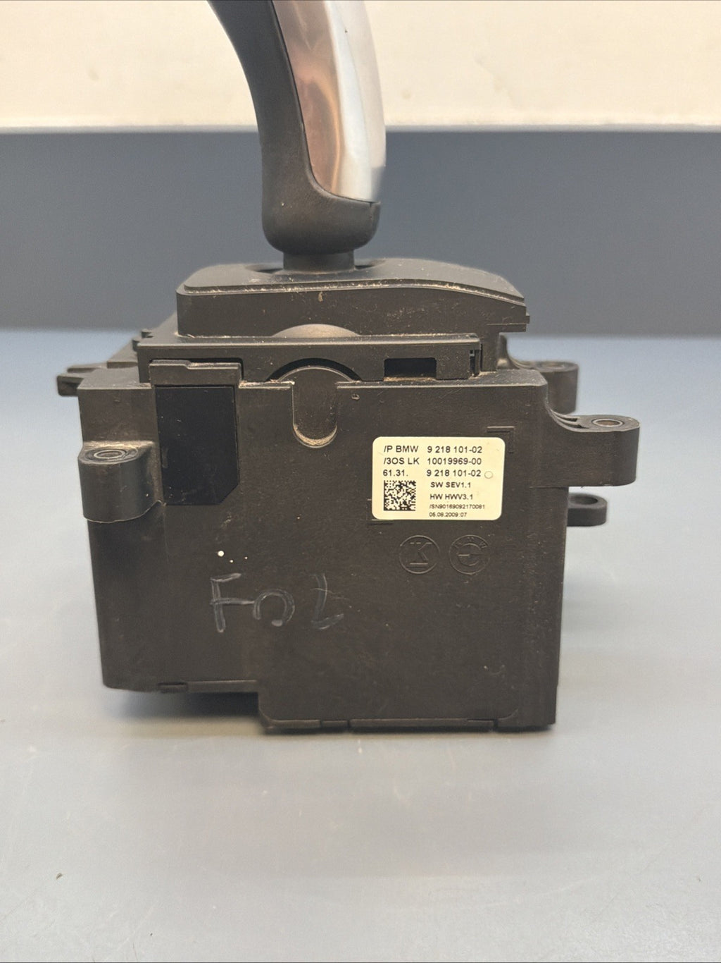 10-18 BMW F01 F07 F10 F25 Automatic Transmission Gear Selector Shifter 9218101