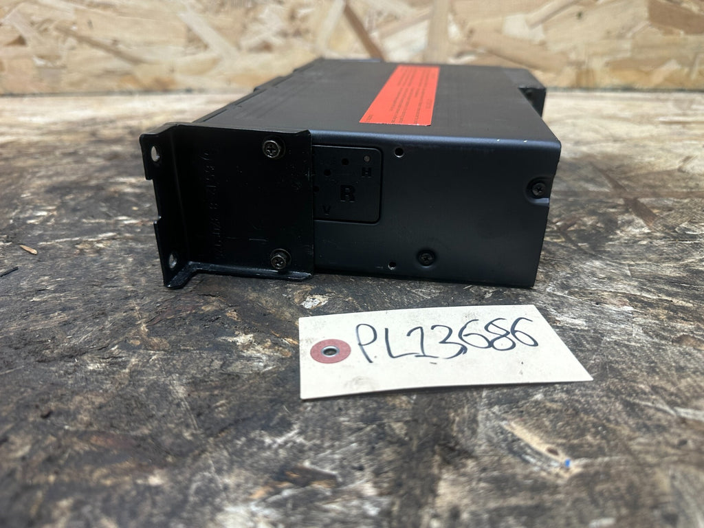 BMW 95-06 E39 E46 3 5 SERIES CD CHANGER UNIT+6 DISC MAGIZINE OE 8364931+0028760
