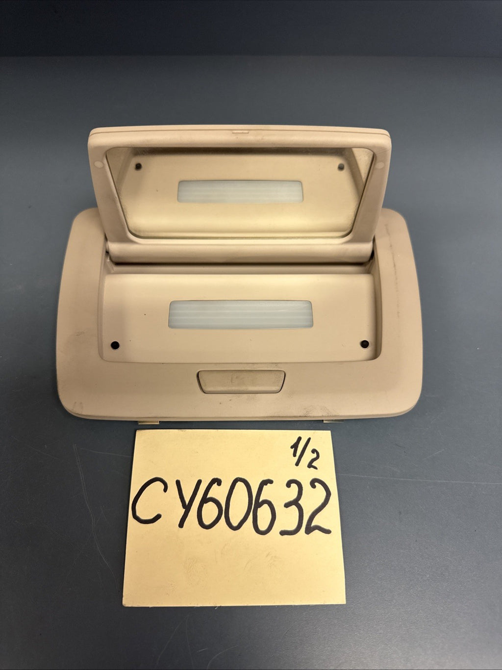 09-15 BMW 750LI REAR ROOF HEADLINER VANITY MAKEUP MIRROR LIGHT OEM 9114425-09