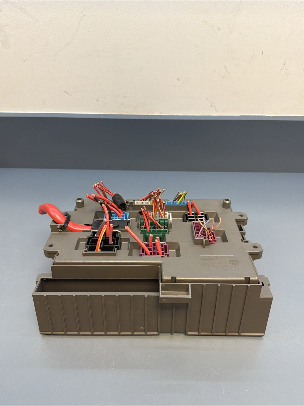 BMW 1 3 X1 Series E90 E91 E84 E87 Fuse Box Front Power Distribution 9119444