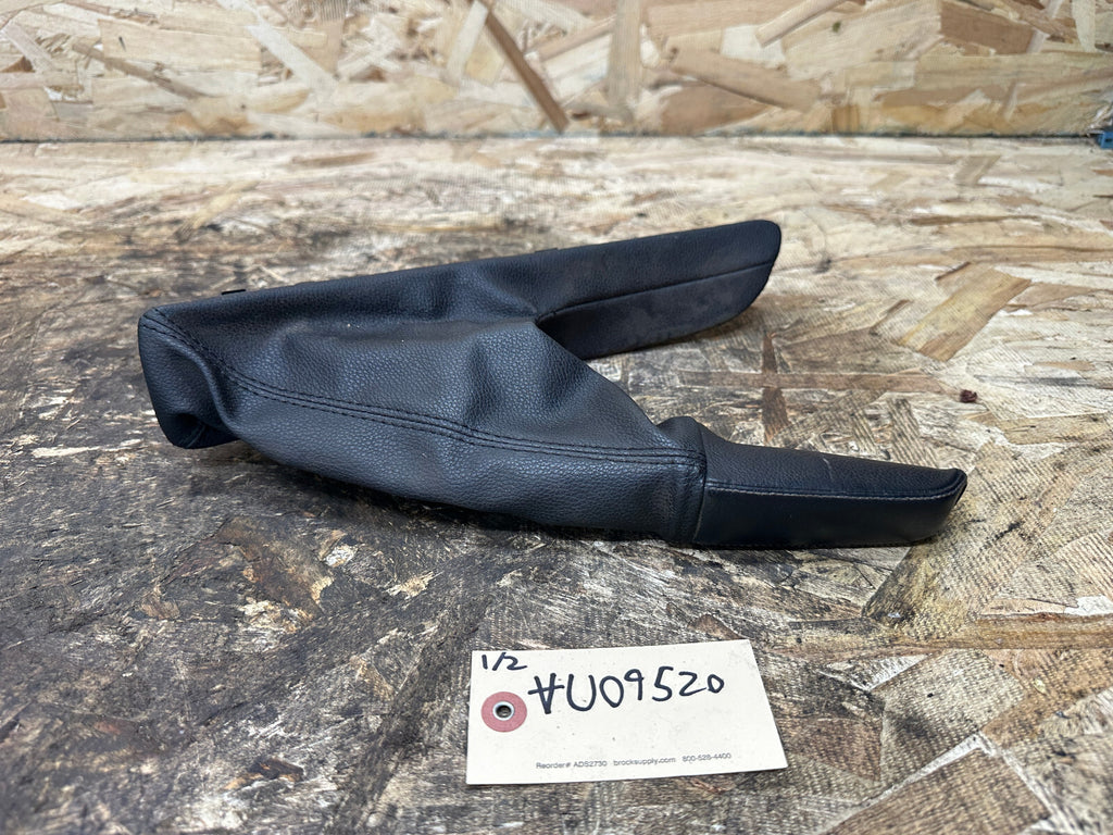 BMW 07-13 E88 E82 1 SERIES EMERGENCY PARKING BRAKE BOOT COVER BLACK OEM 9142741