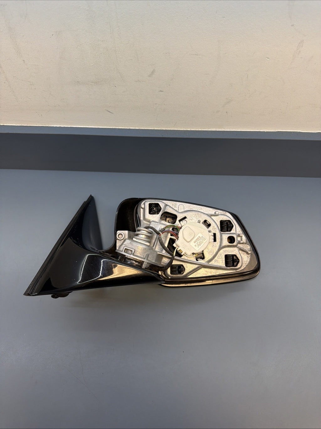 11-13 BMW 528i F10 Front Left Driver Side Rear View Door Mirror A046412 Oem