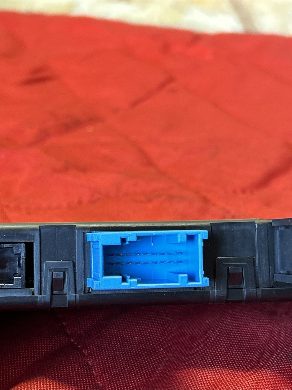 11 12 13 14 15 16 17 BMW X3 Central Gateway Module 6135 9266410