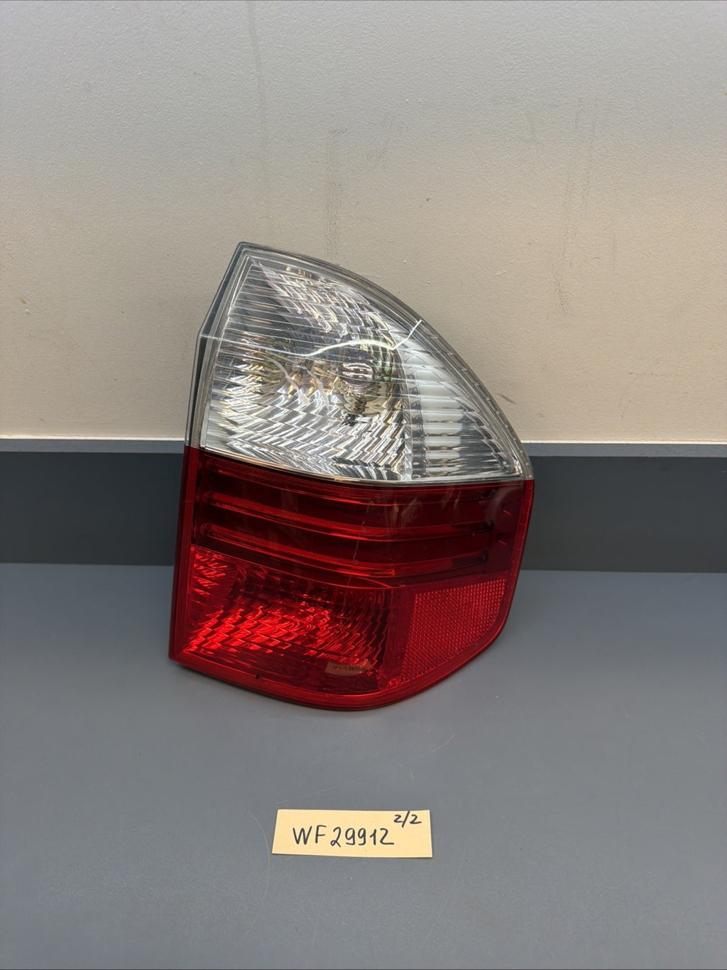 2007-2010 BMW E83 X3 Right Passenger Side Rear Outer Halogen Light OEM 7162212
