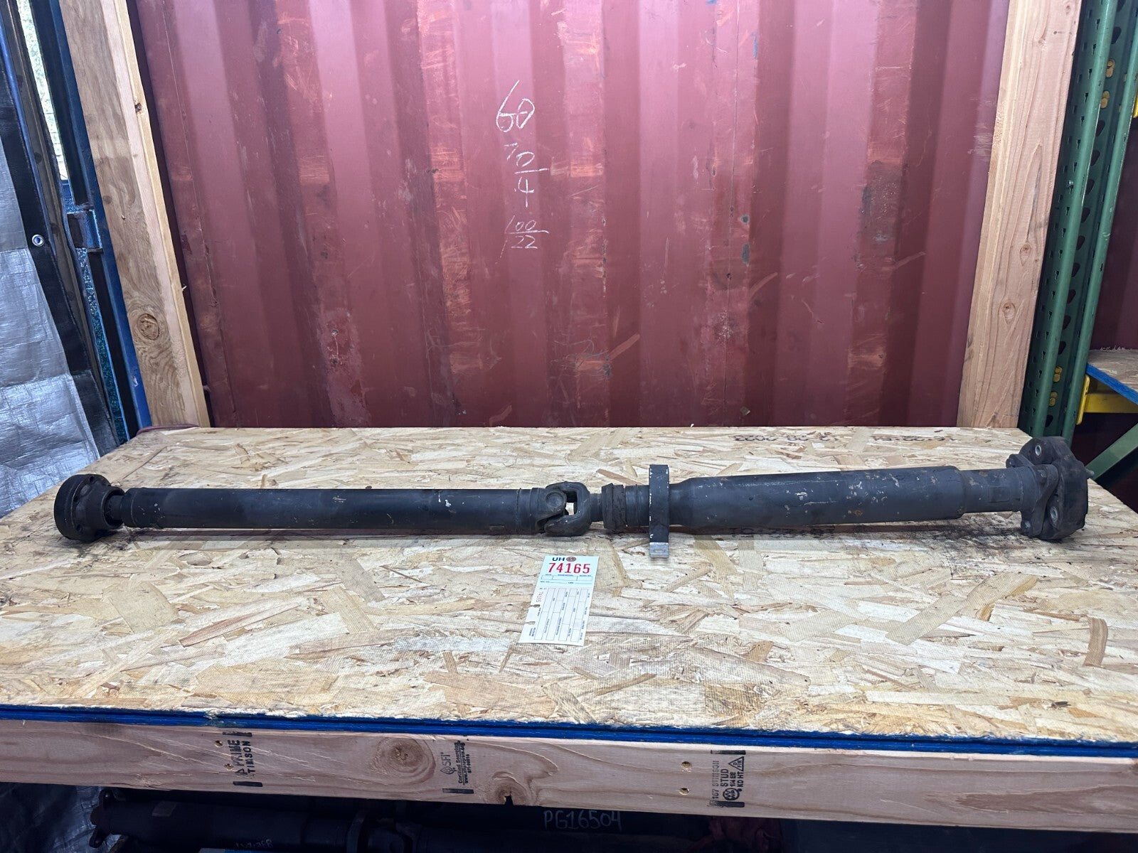 OEM BMW REAR DRIVESHAFT FITS AUTOMATIC 04-10 E60 E61 525 528 530 535 7573493