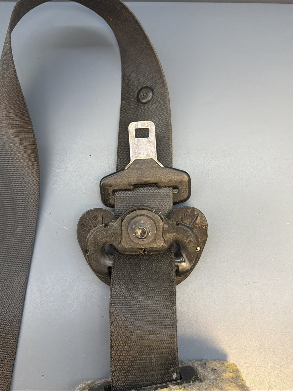 08-13 BMW E90 E92 E93 M3 OEM Coupe Front Left Seat Belt Retractor Black 34023561