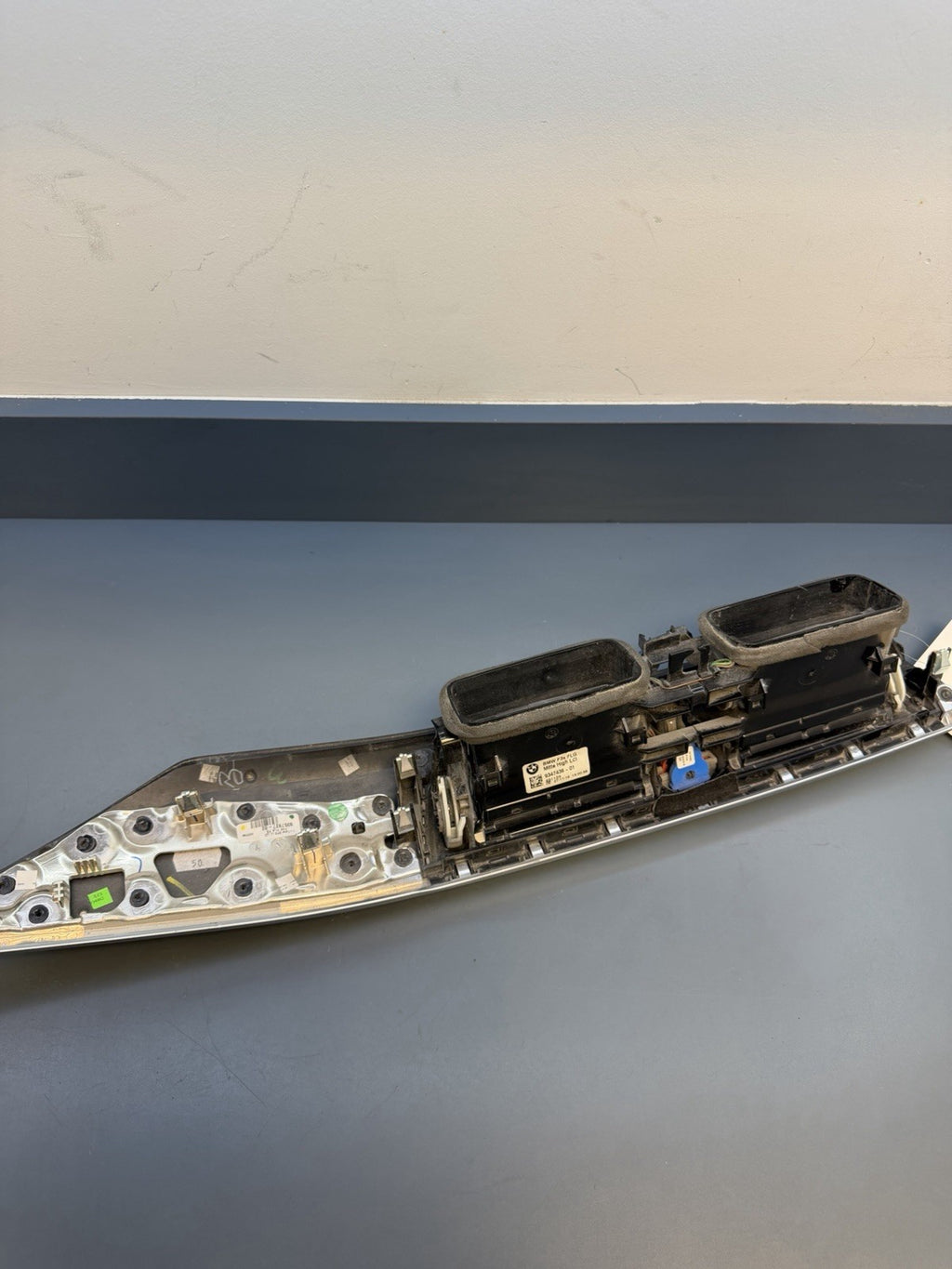 BMW F30 F31 3 SERIES LCI DASHBOARD TRIM CENTRE AIR VENTS 9347436 9357927