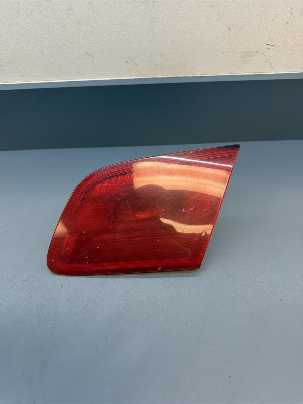 07-10 BMW M3 335 E92 Coupe Rear Right Inner Taillight Assembly 7162300 PRE-LCI
