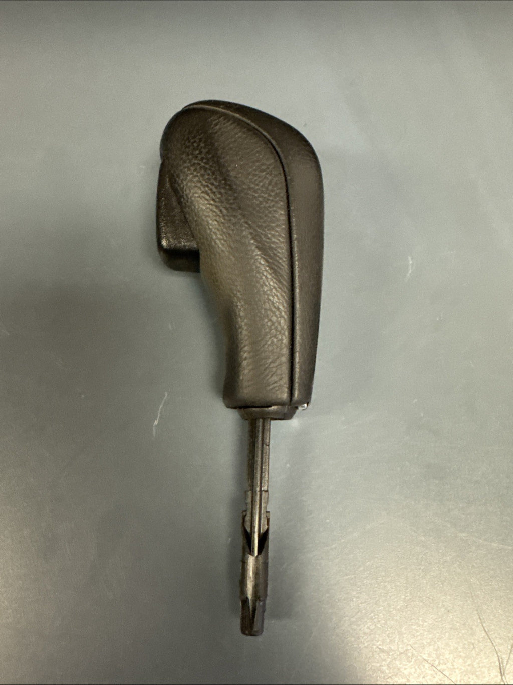 BMW E82 1 SERIES AUTOMATIC SHIFTER GEAR SELECTOR BOOT BLACK OEM 7078567