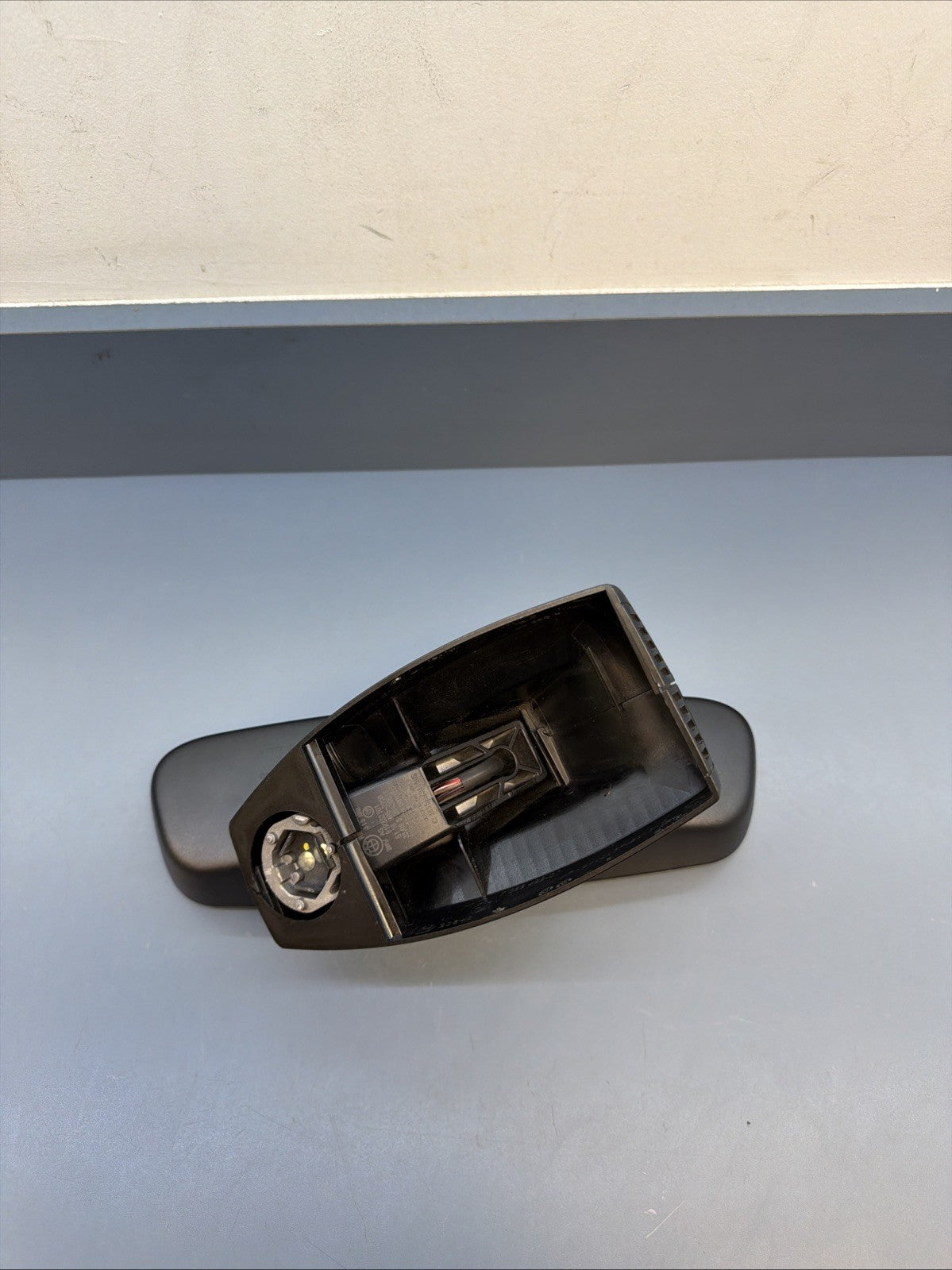 OEM BMW E88 E82 E90 E92 E93 Homelink Auto Dim Rear View Interior Mirror 9192321