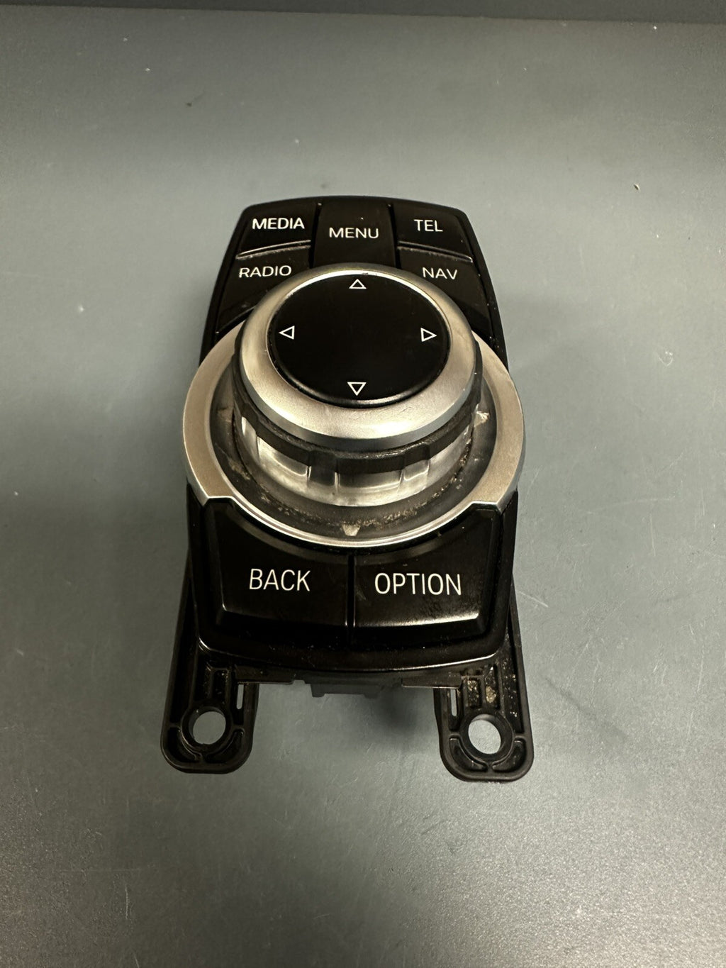 11-17 BMW F20 F30 F10 F25 135 335 RADIO NAVI CIC CONTROLLER KNOB IDRIVE 9267955