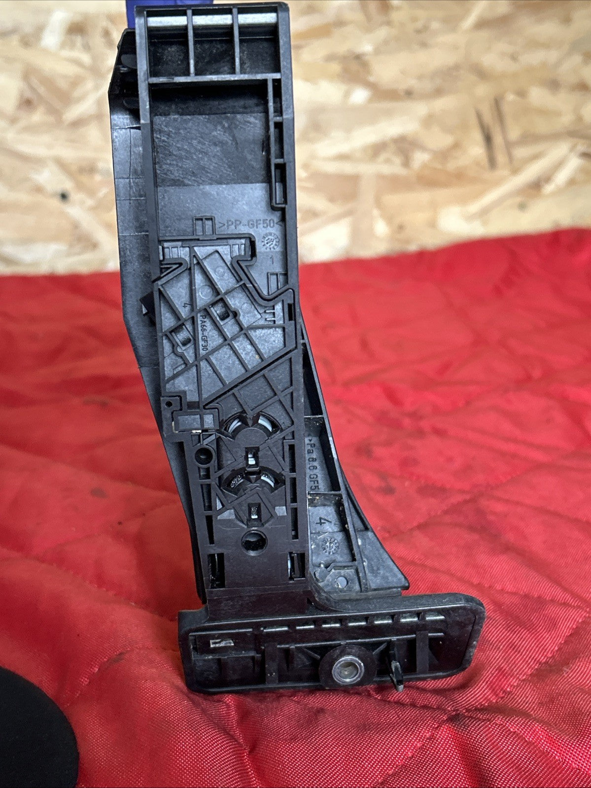 06-13 BMW E90 E92 E93 328i 335i X3 Automatic GAS ACCELERATION PEDAL 6789998