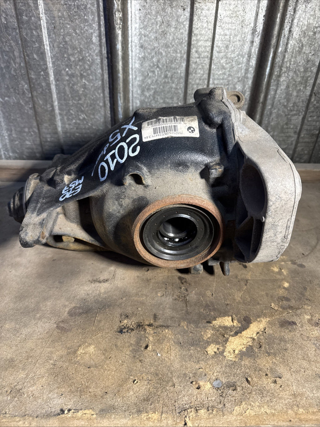 07-13 OEM BMW E70 X5 3.5d Rear Differential Axle Carrier 3.64 DIESEL M57 7552523