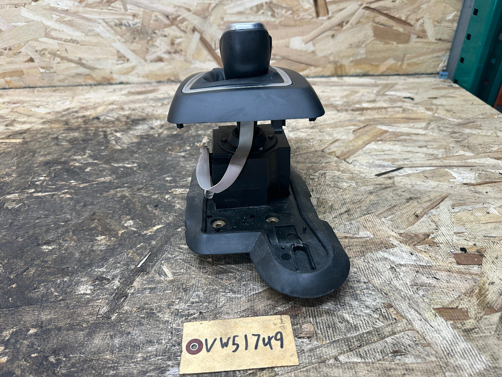 BMW 09-15 E84 X1 AUTOMATIC TRANSMISSION GEAR SHIFTER SELECTOR OEM 9260295