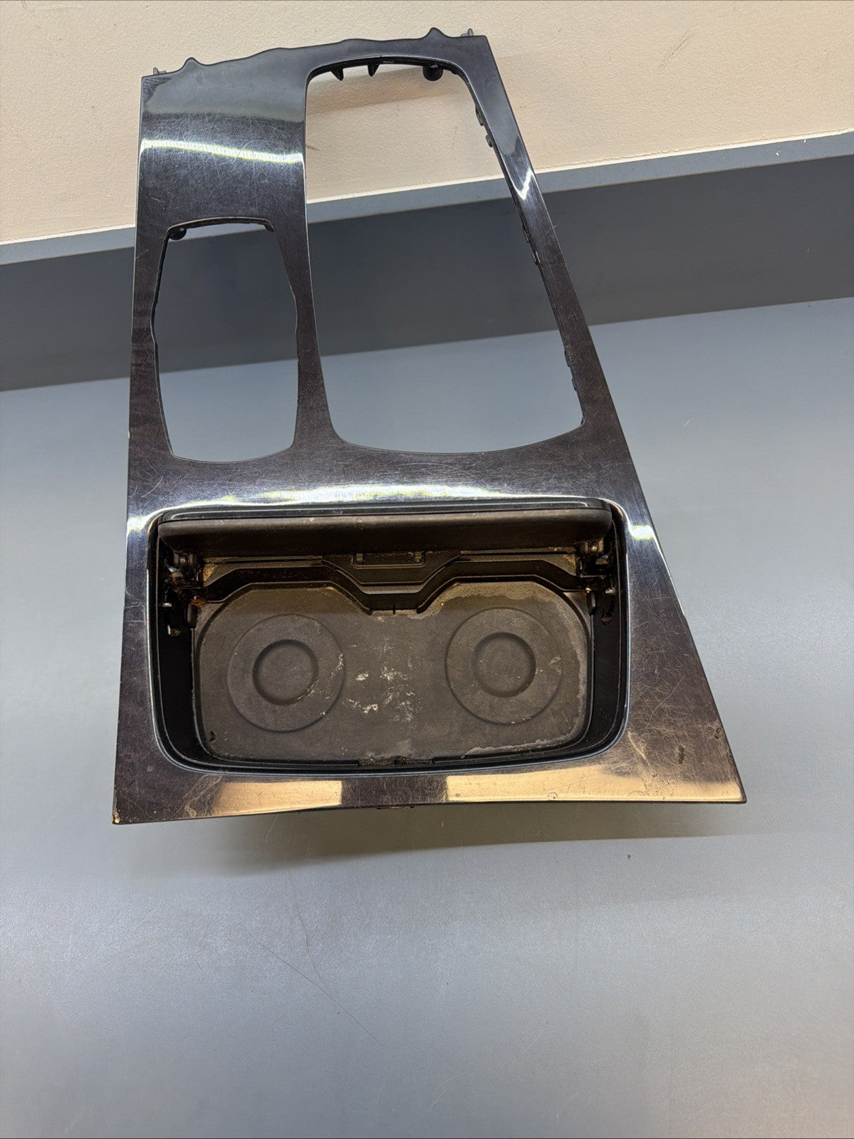 2009-2015 BMW 7 Series Center Console Shifter Surround Trim Bezel 9113863