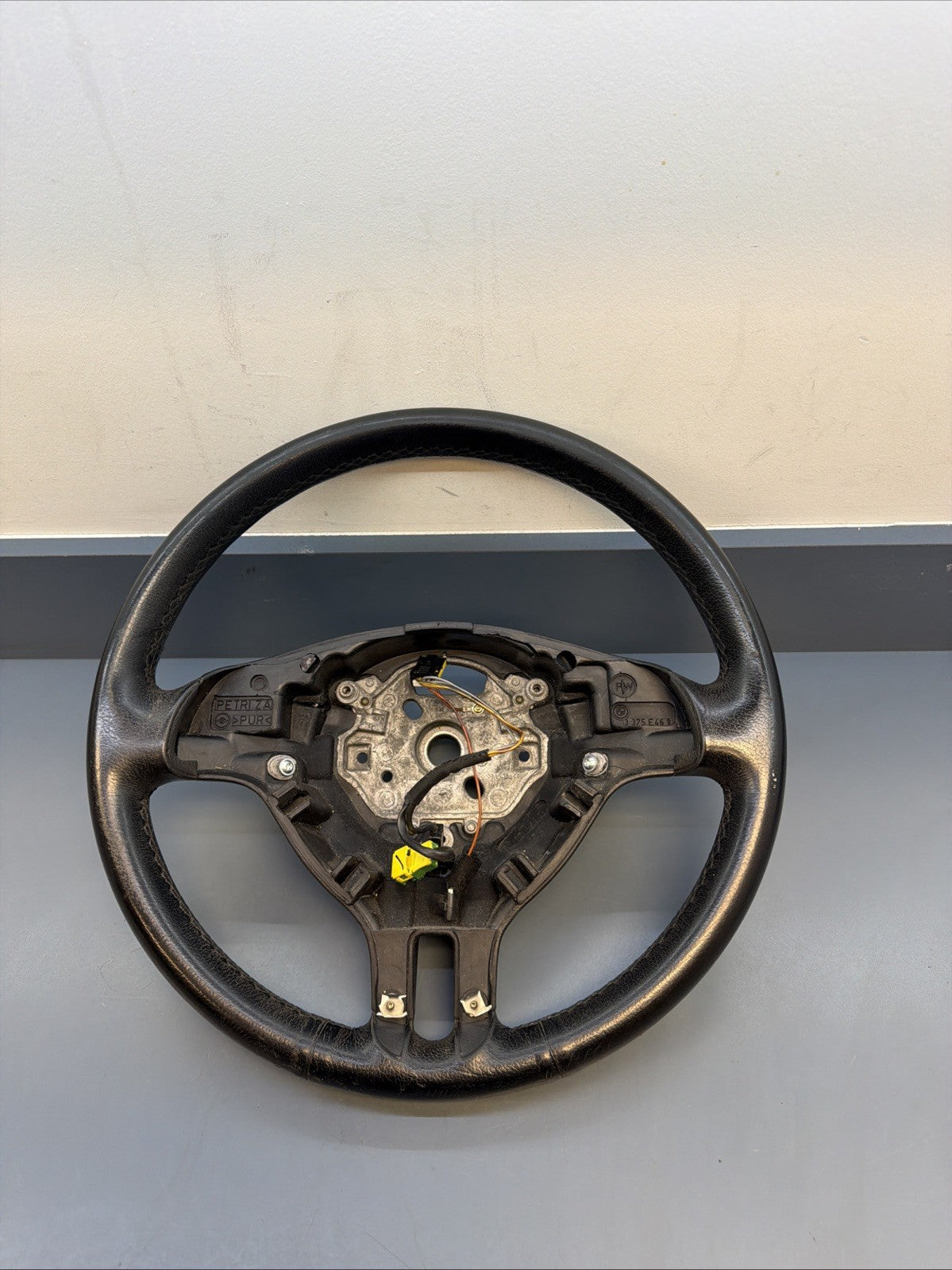 1999-2006 BMW 3 SERIES E46 GENUINE BLACK LEATHER STEERING WHEEL 3375E461