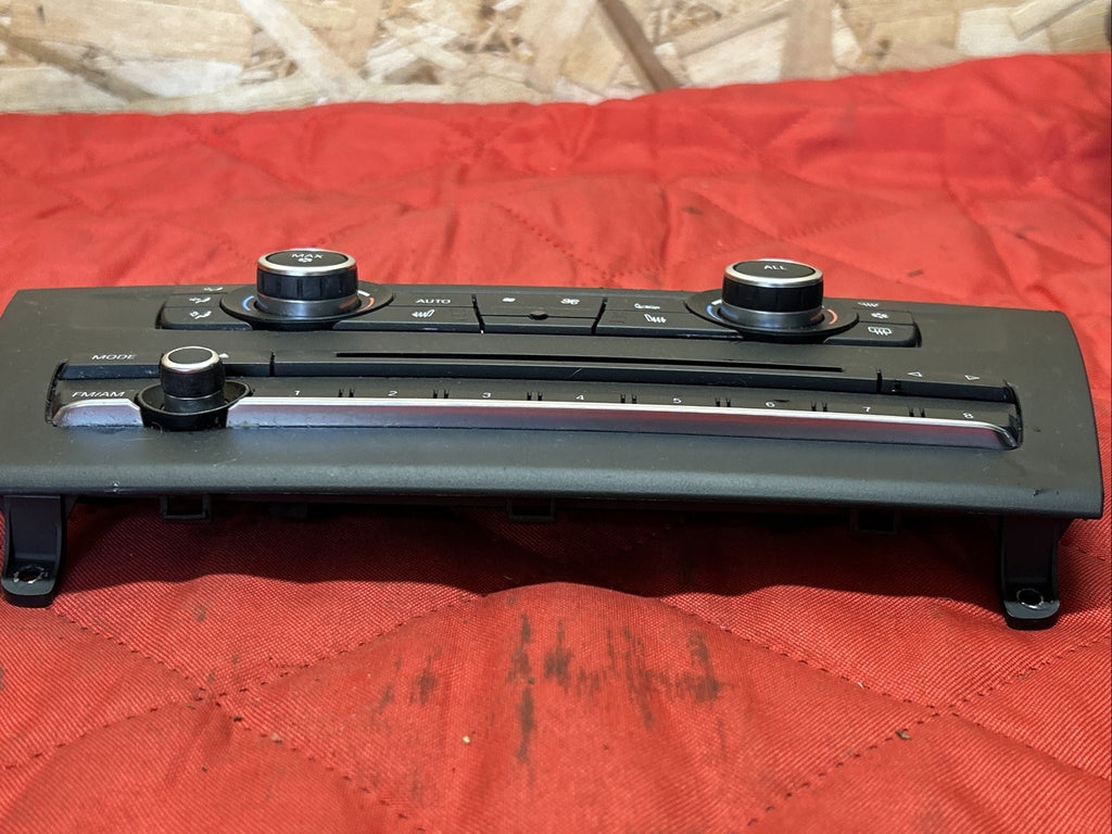 2011-2014 BMW X3 3.0L - Front AC Climate Control / Stereo / CD UNIT 9252738