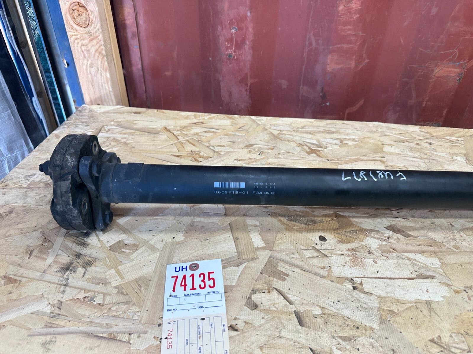 OEM BMW REAR DRIVESHAFT FITS 2012-2015 AUTOMATIC ActiveHybrid 3 F30 8609718