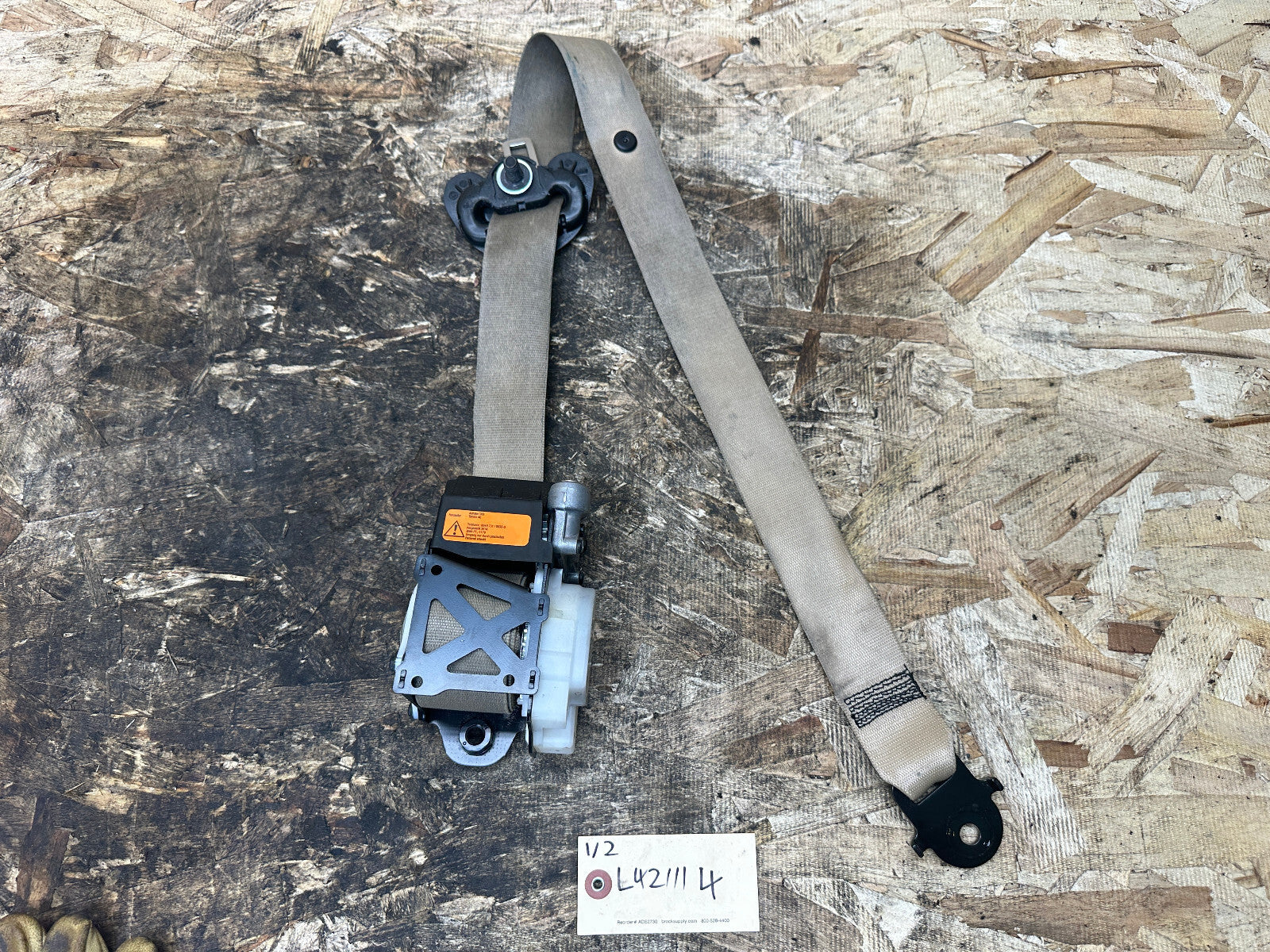 BMW 06-13 E70 X5 FRONT LEFT DRIVER SEAT BELT RETRACTOR BEIGE OEM 7171969