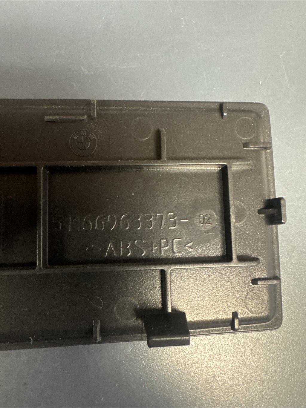 07-13 BMW X5 E70 Rear Center Console Panel Outlet Socket Trim Cover Oem 6963373