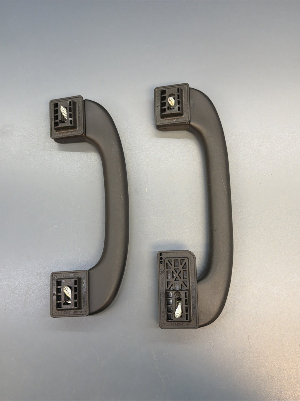 2013 BMW X1 E84 INTERIOR ROOF GRAB HANDLES SET OF 4 9143530