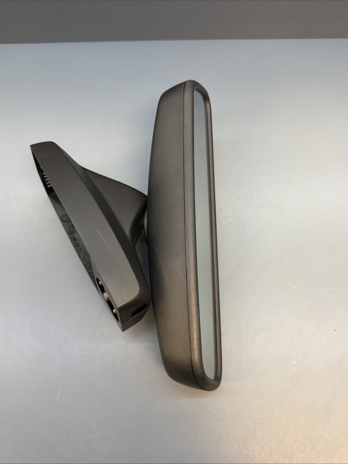OEM BMW E88 E82 E90 E92 E93 Homelink Auto Dim Rear View Interior Mirror 9192321