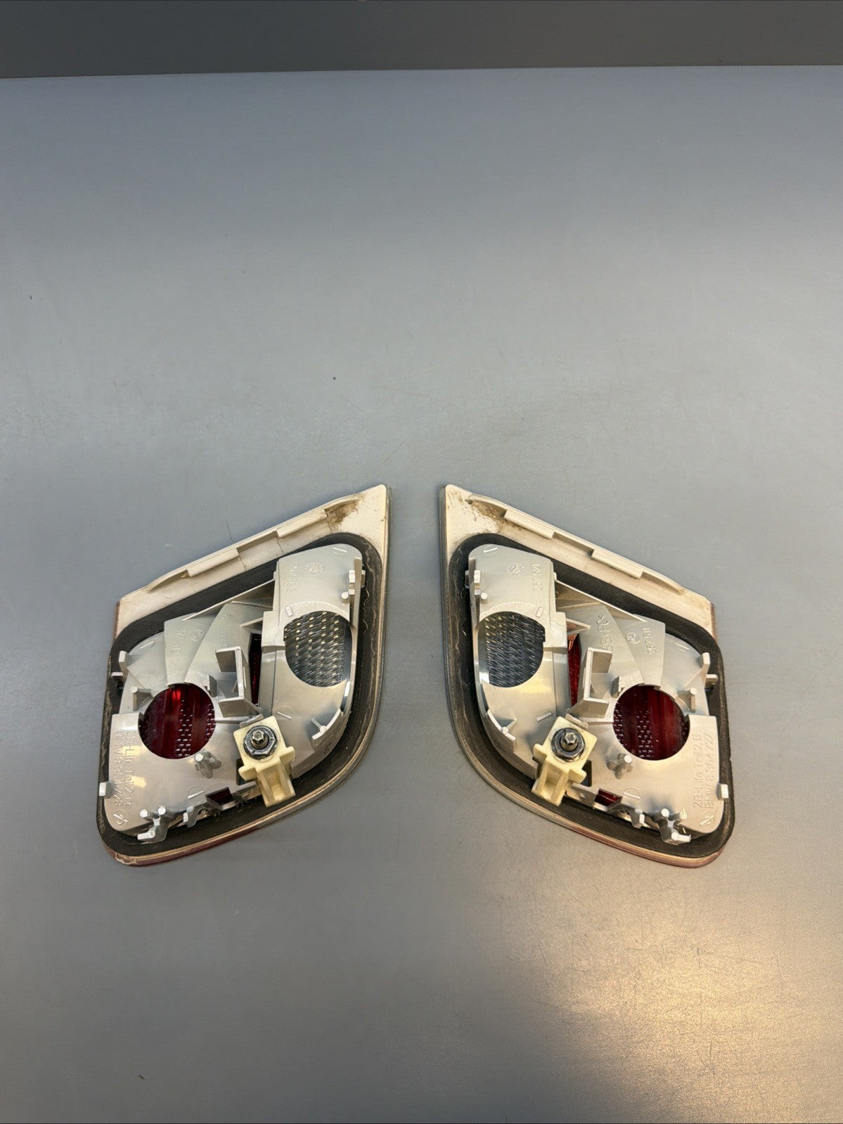 BMW 3 Series Coupe E46 Rear Left Tail Light Rear Lamp 8364727 & 8364728 set