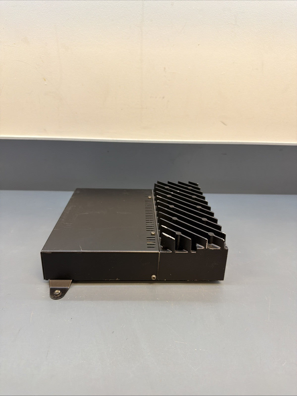 1999 2000 2001 BMW E46 328i AUDIO AMPLIFIER ASSEMBLY LEAR HIFI OEM 8368230