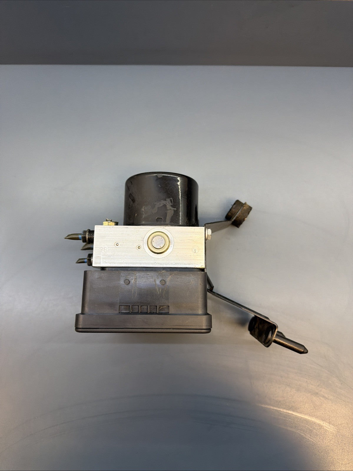BMW E46 325i 328i 330i ABS Pump Module 6753842