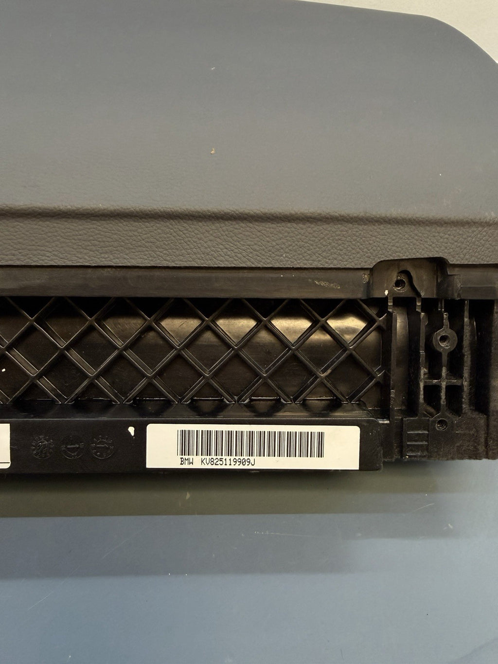 2006 - 2008 BMW 750Li Glove Box Storage Compartment KV825119909J, 6913362 OEM
