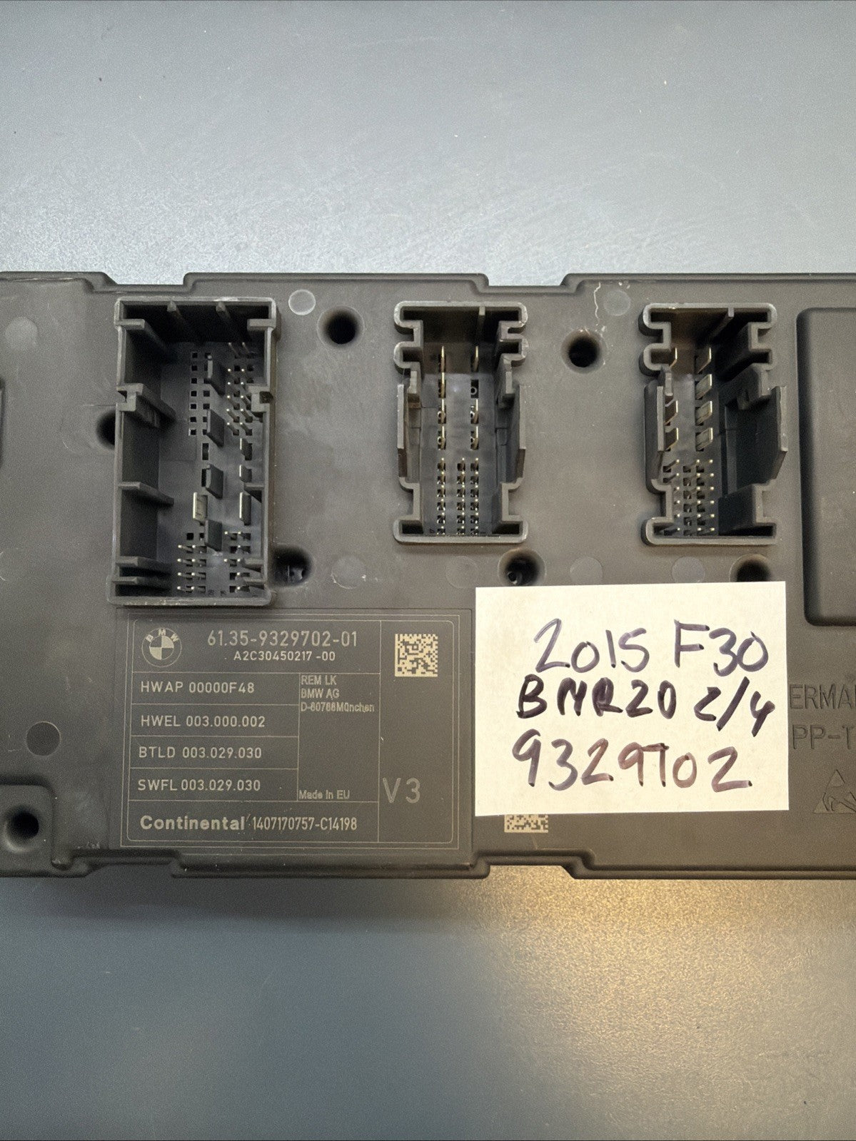 BMW F22 F30 F32 F36 F80 F82 F87 Rear Electronic Body Fuse Control Module 9329702