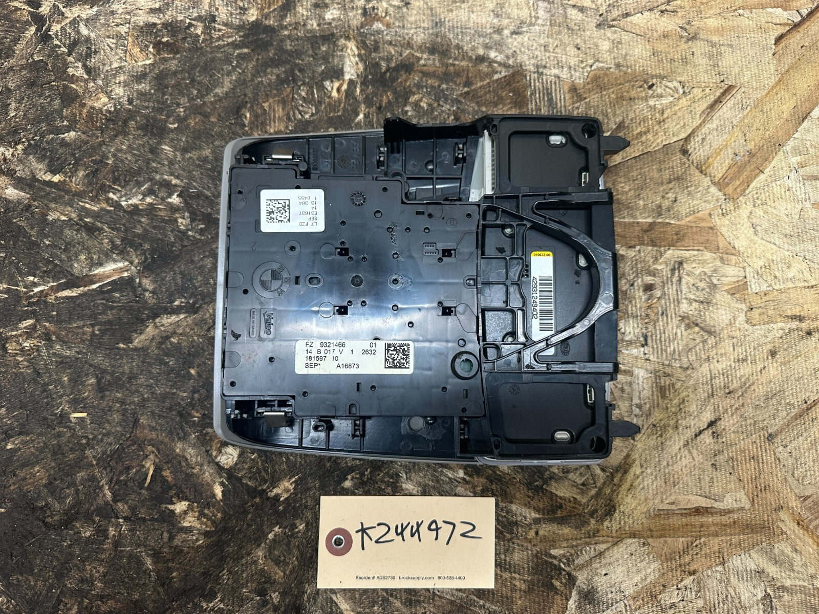 BMW 2010-2019 F30 F25 F32 OVERHEAD DOME LIGHT SUNROOF SWITCH GRAY OEM 9321466