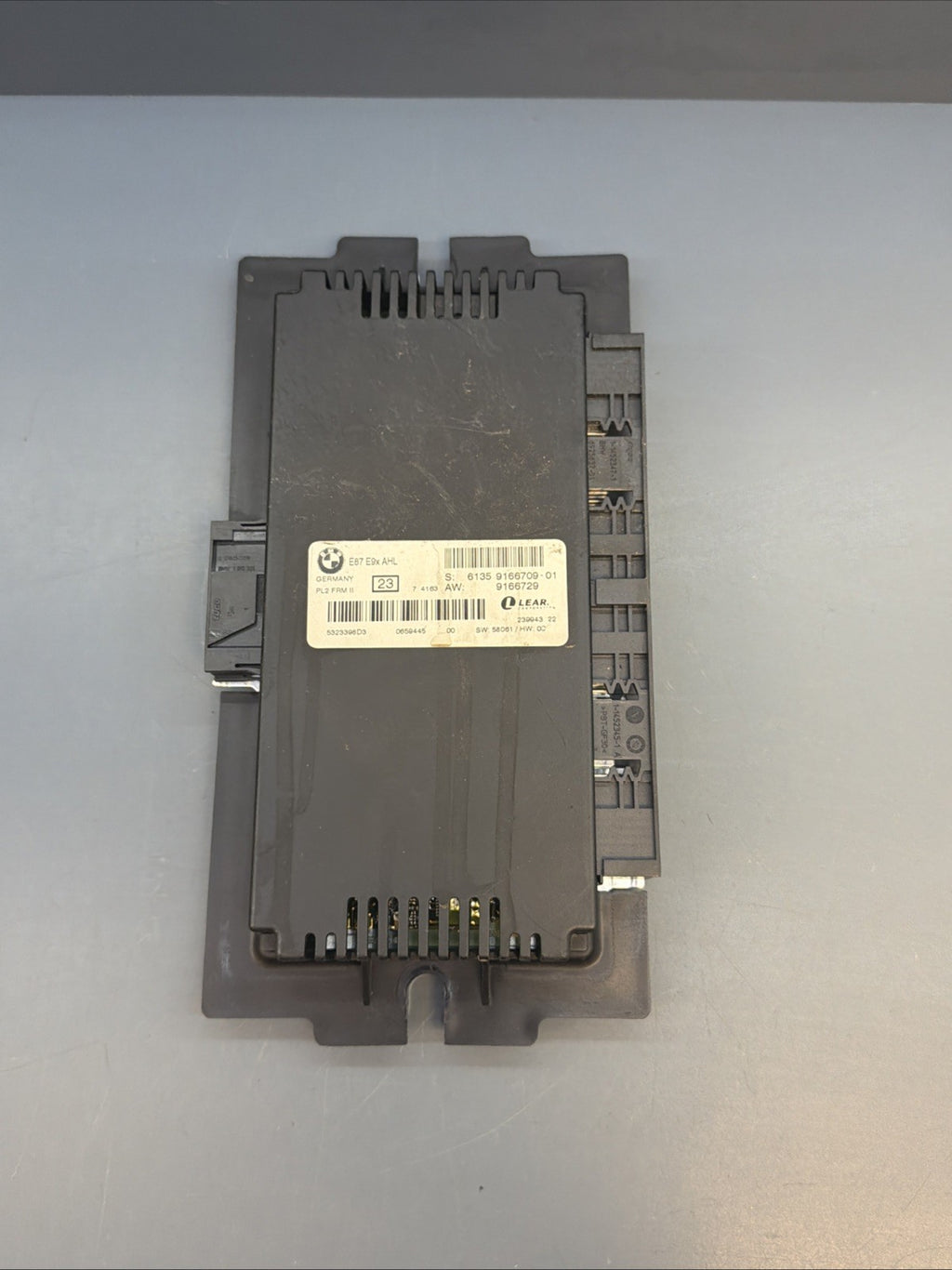 BMW 2006-2011 E90 E92 E93 3 SERIES FOOTWELL LIGHTING CONTROL MODULE OEM 9166709
